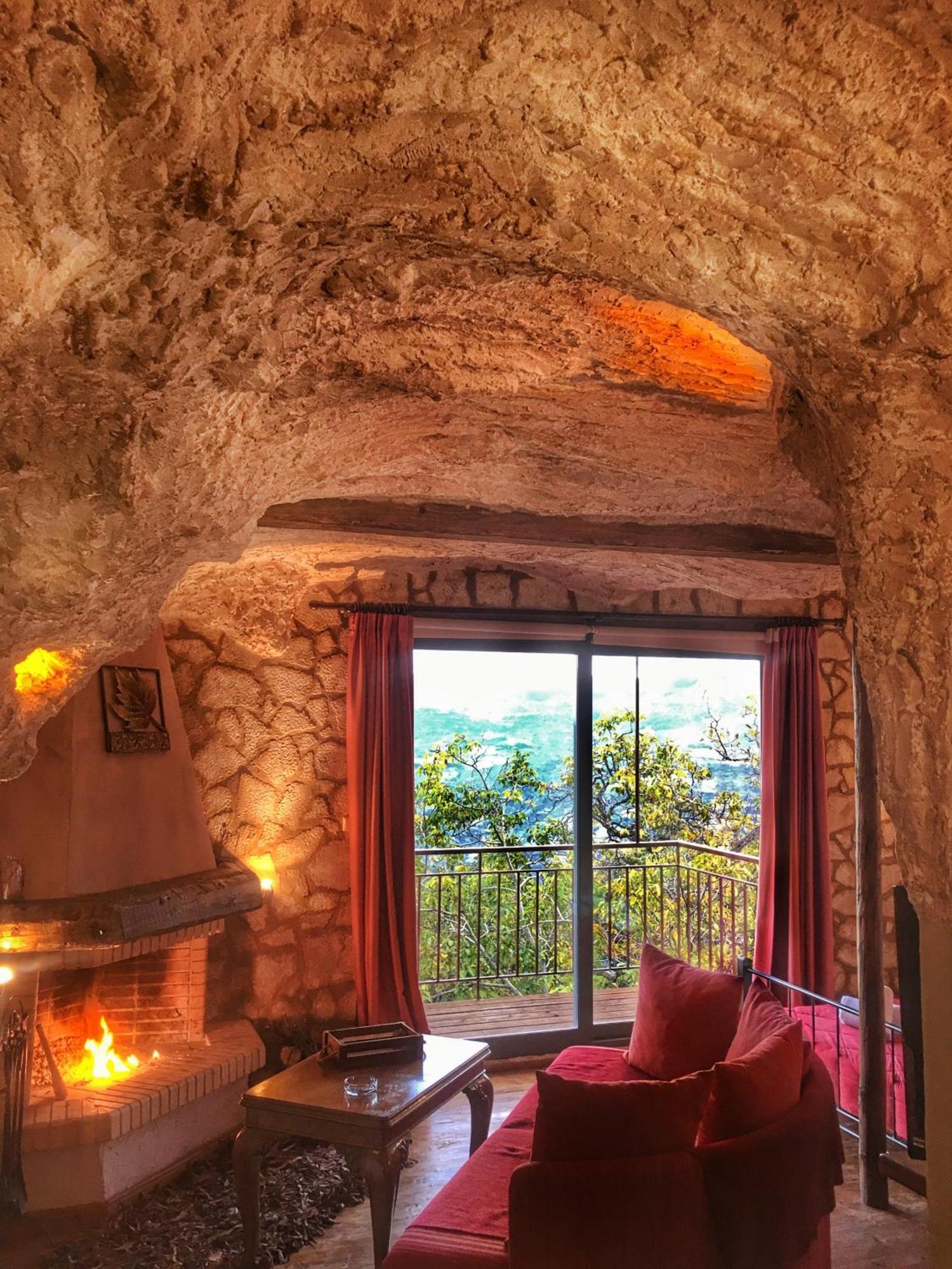 Anemoessa Hotel Synikia Mesi Trikalon ภายนอก รูปภาพ